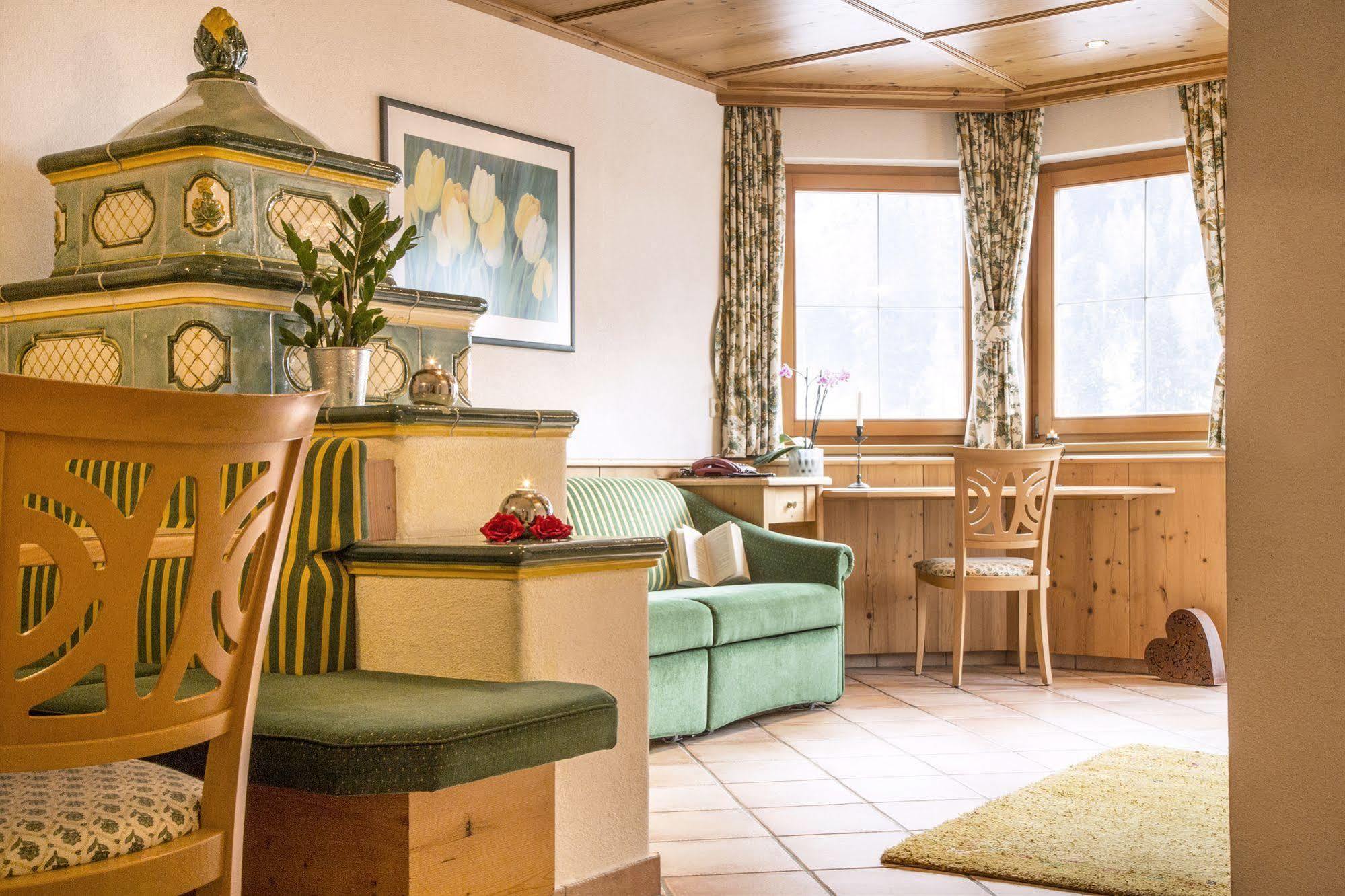 Fliana Arlberg Studios St. Anton am Arlberg Exterior foto